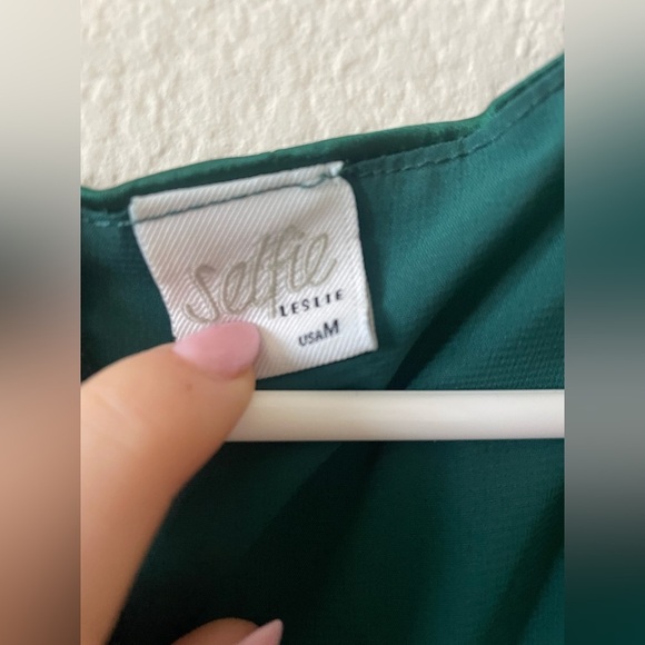 Selfie Leslie Ireland silky angel sleeve wrap mini dress in jade - Picture 4 of 6